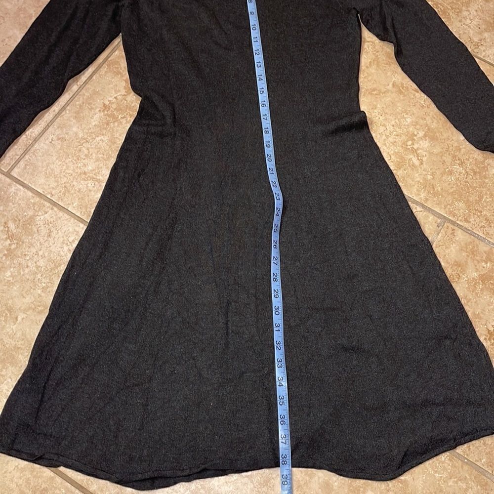 Gray Knit dress  - Picture 4 of 4